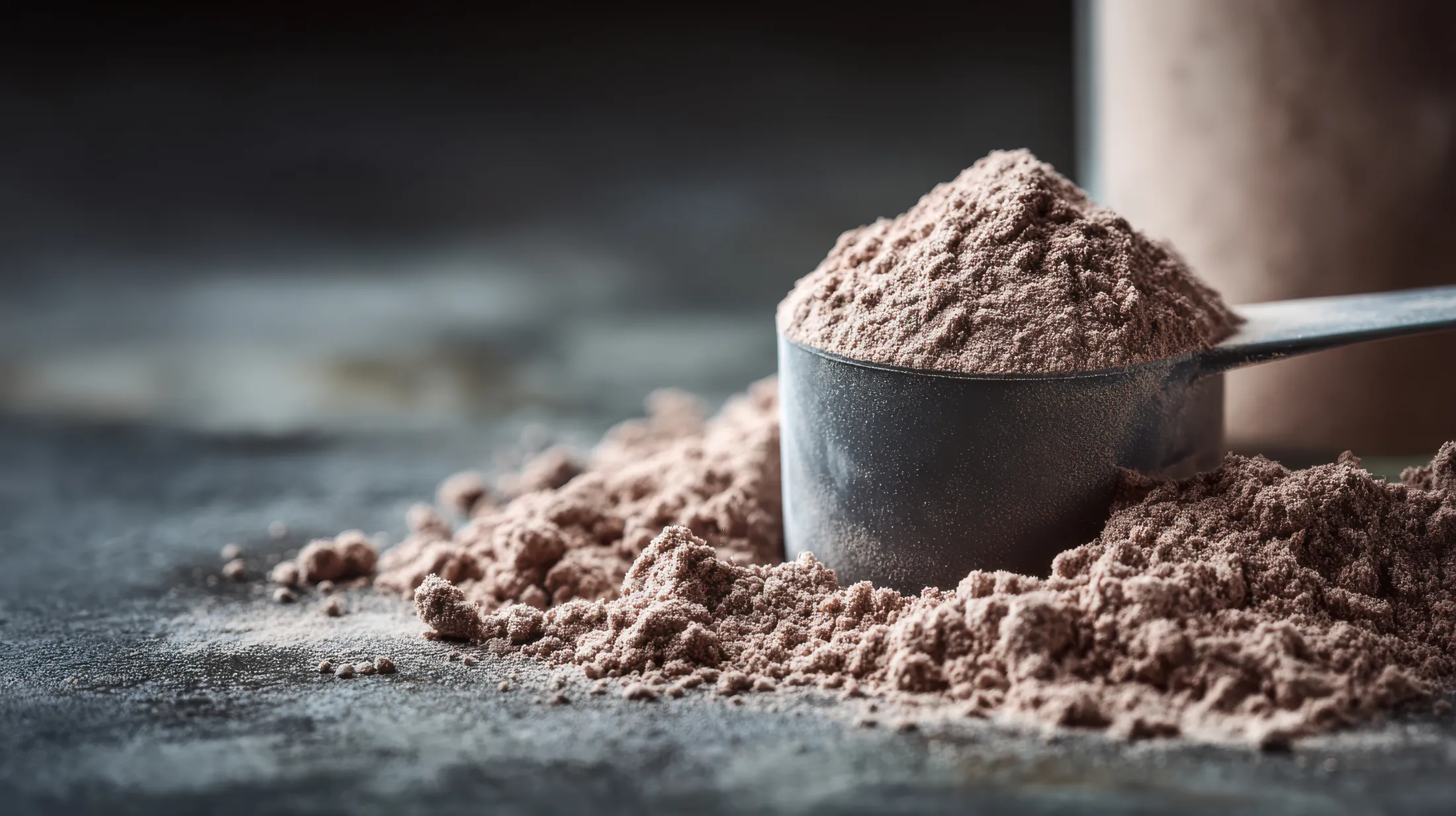 Amix™ Black Line Black CFM® Isolate 2000g - dubai chocolate