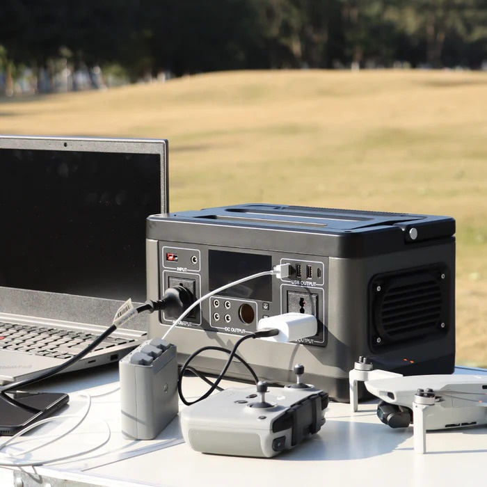 Přenosný záložní zdroj FlashFish P63 – 500W / 520Wh