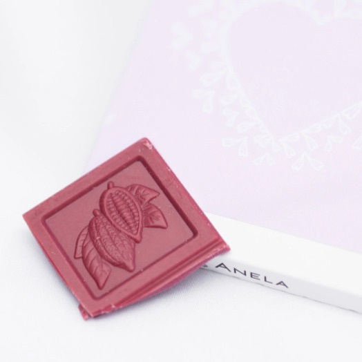 čokoláda Herufek - bílá s chutí malin