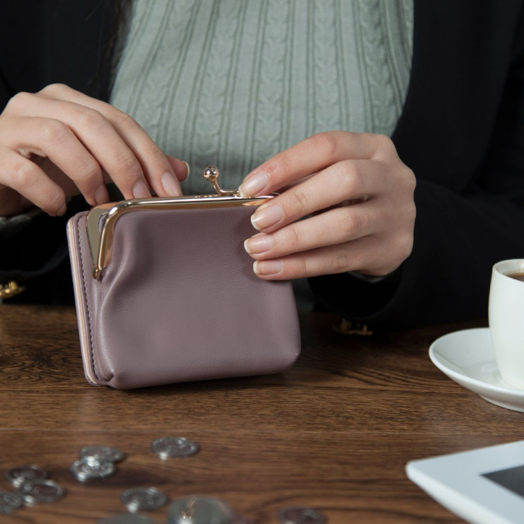 Prémiová péče za hubičku: Jak pečovat o pleť a neutratit víc než za espresso?