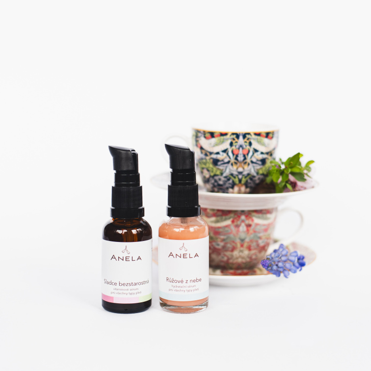 Kombinace hydratačního a Bezstarostného séra vytvoří čerstvý hydratační krém