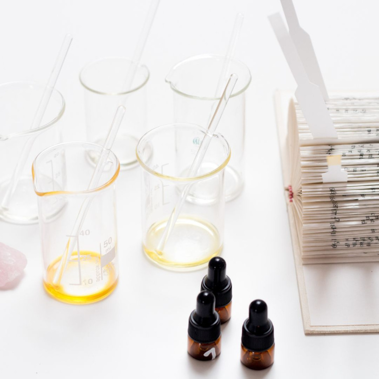 kádinky s esenciálními oleji