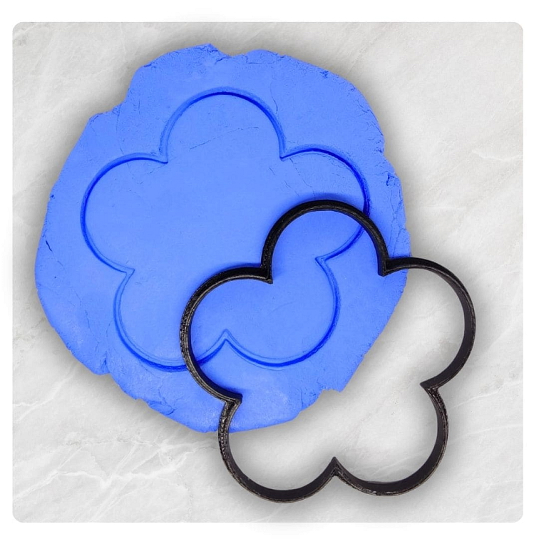 Kytička vykrajovátko