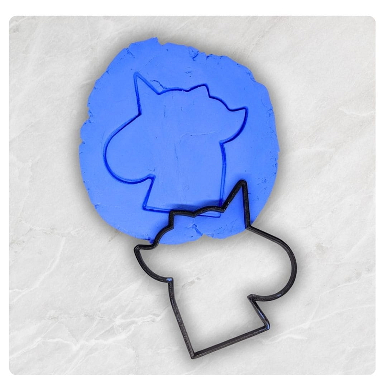 Hlava jednorožce vykrajovátko