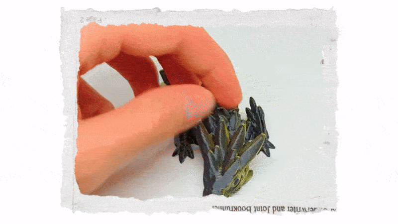 3D mládě kříšťálového draka dvounohého přívěšek