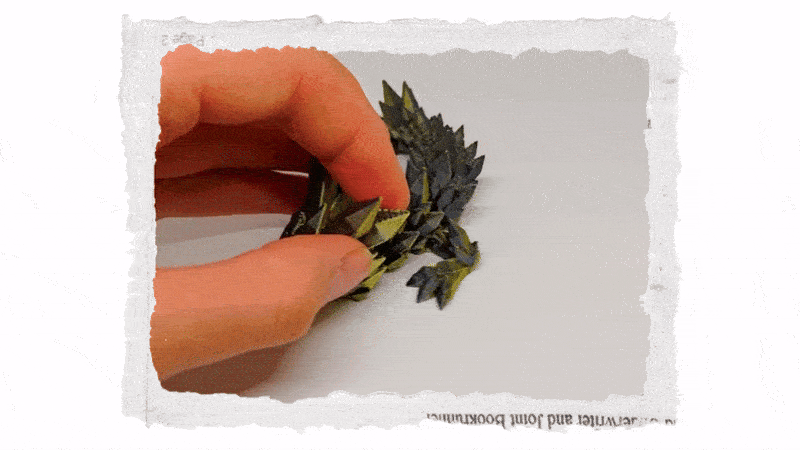 3D mládě krystalového draka dvounohého přívěšek