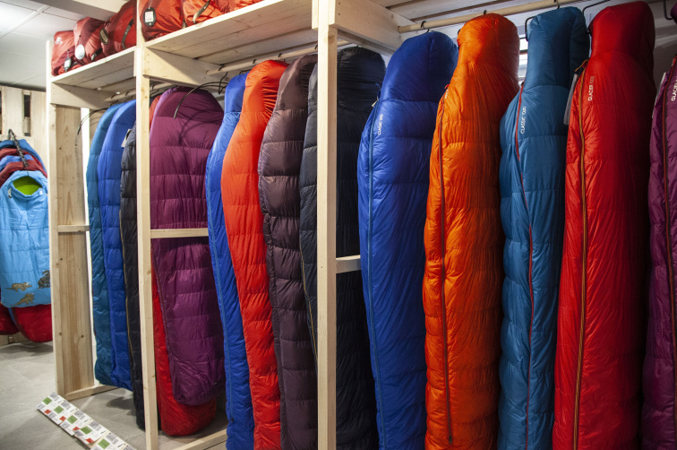 ramínko na spací pytel