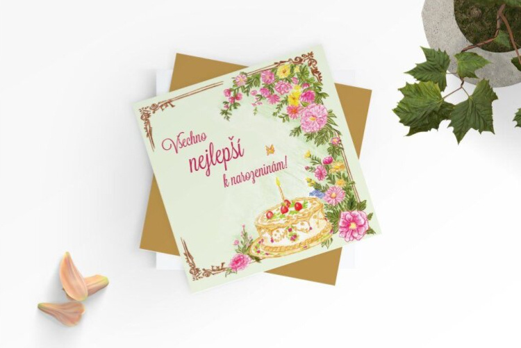 Přáníčko k narozeninám - květiny s dortem