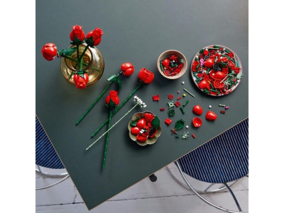 LEGO® Botanicals Kytice růží 10328