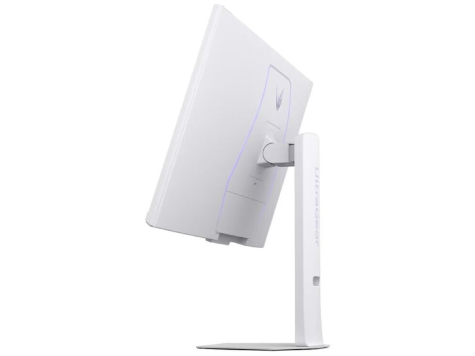 31,5" LG 32G810SA-W s webOS