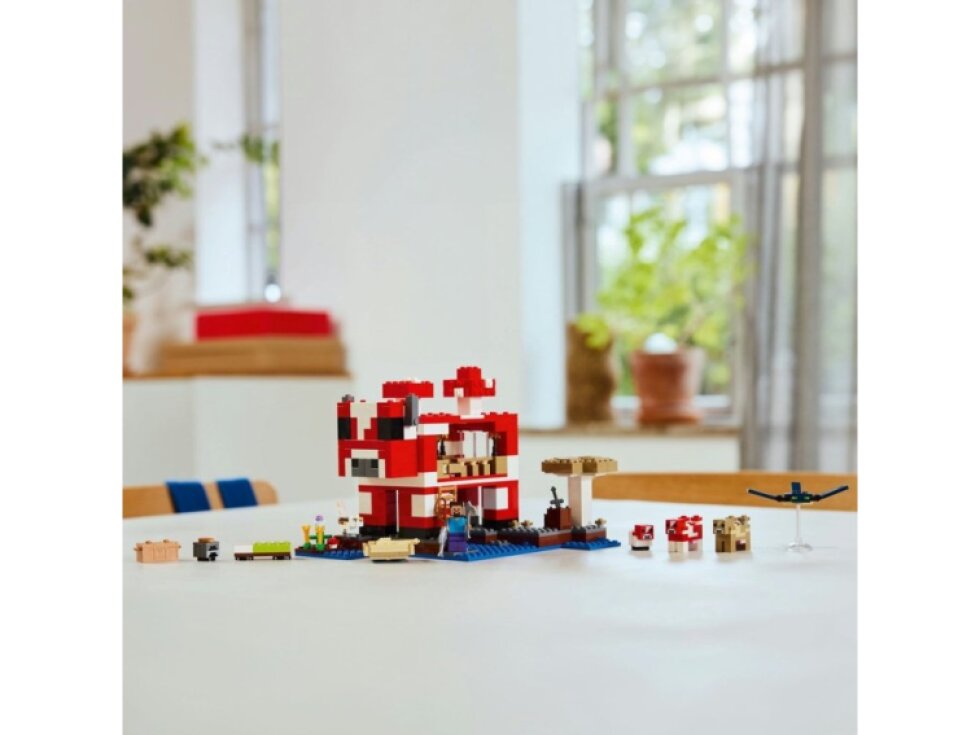 LEGO® Minecraft® Krávomůrčí domek 21270