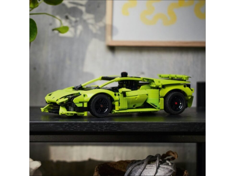 LEGO® Technic Lamborghini Huracán Tecnica 42161