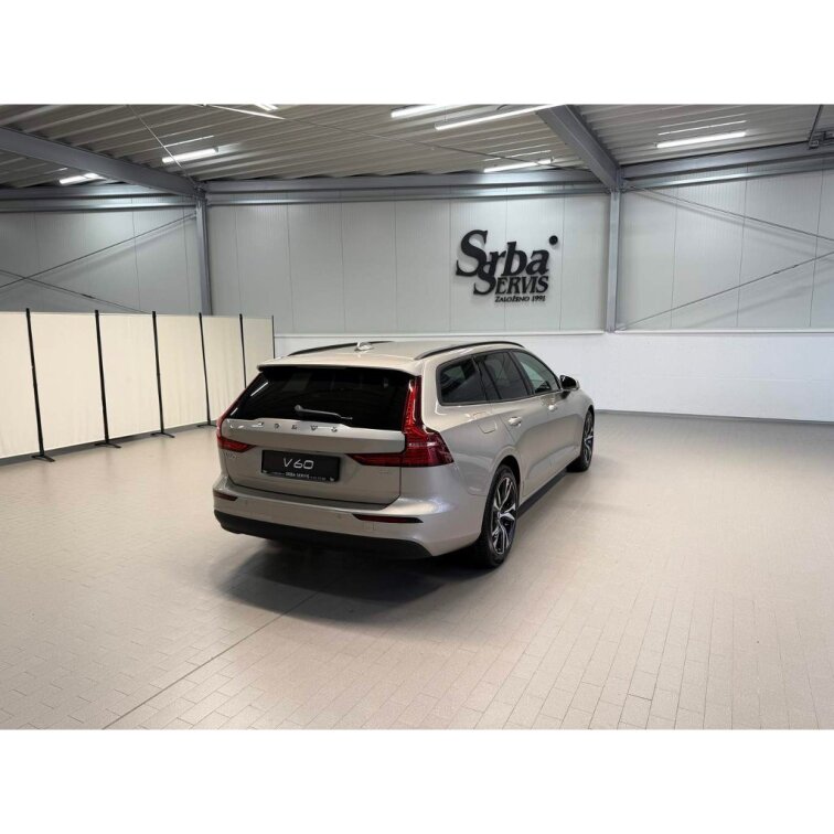 VOLVO V60 B4 2.0L 197+14 HP AT7 FWD CORE (benzín) s01-55978