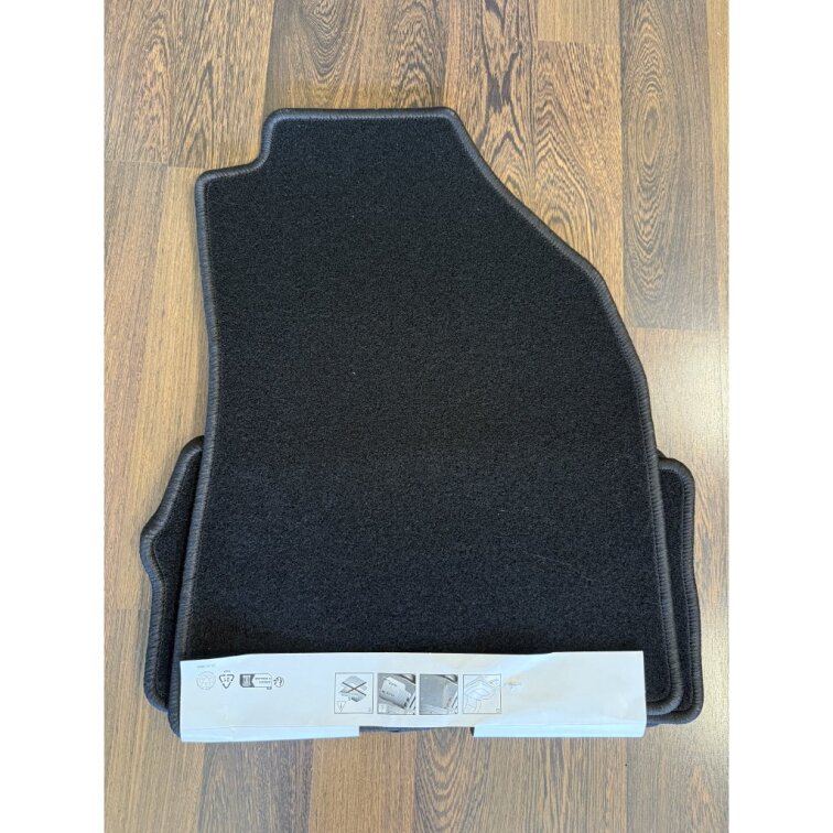 Velurové koberce Fiat Grande Panda electric