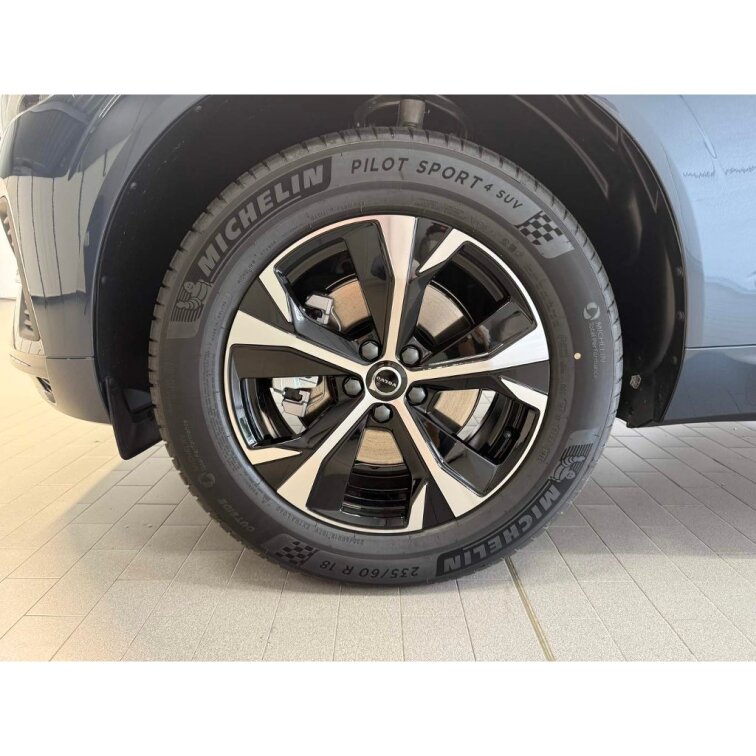 VOLVO XC60 B5 2.0L 250+14 HP AT8 FWD CORE (benzín) s01-55960