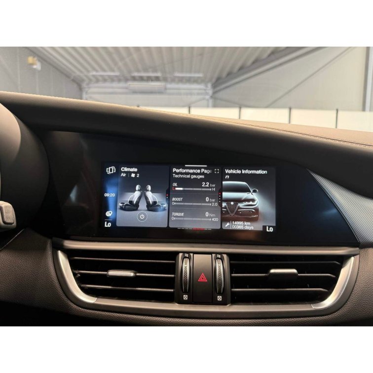 ALFA ROMEO GIULIA 2.0 Turbo 280k AT8 AWD INTENSA s01-55840