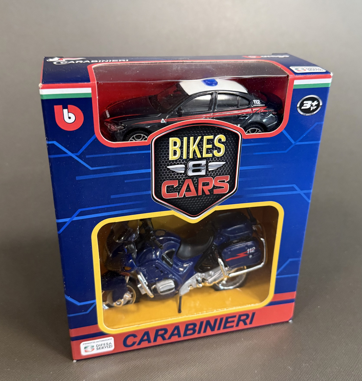 Set AR Giulia 1.43 + BMW R 1100RT 1/18 (carabinieri)