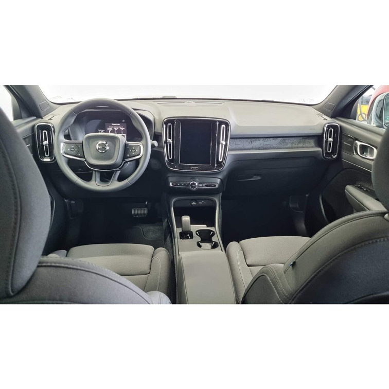 VOLVO EC40 PLUS Extended Range RWD s01-54868