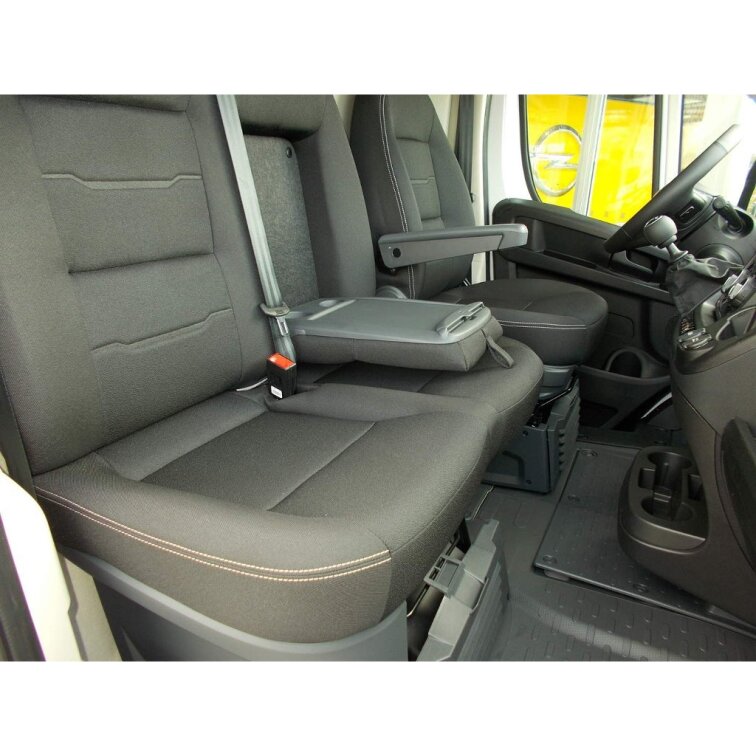 OPEL MOVANO Van 3500 L2H2 2.2 CDTi 140k 6-MT s03-55571