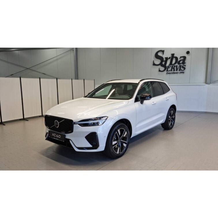 VOLVO XC60 B5 2.0L 250+14 HP AT8 AWD PLUS Dark (benzín) s01-55953