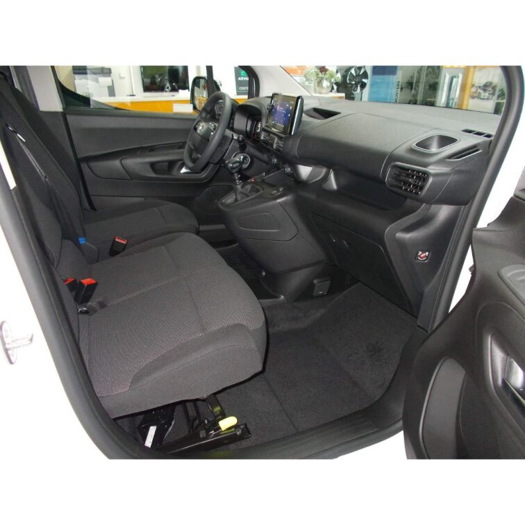 OPEL COMBO Van L2 (XL) 1.5 CDTI (96kW/130k) MT6 s03-56075