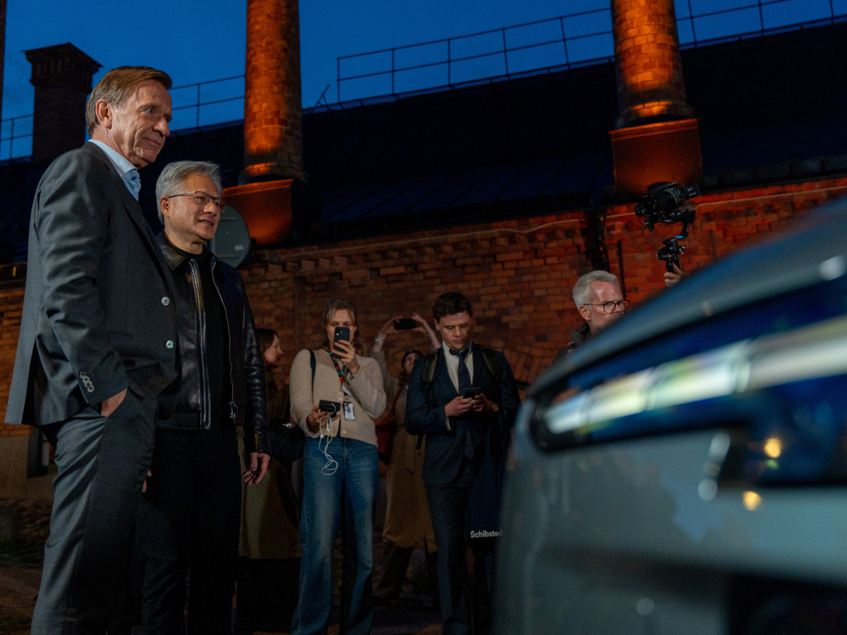 Společnosti Volvo Cars a NVIDIA rozšiřují partnerství pro další rozvoj bezpečného autonomního řízení