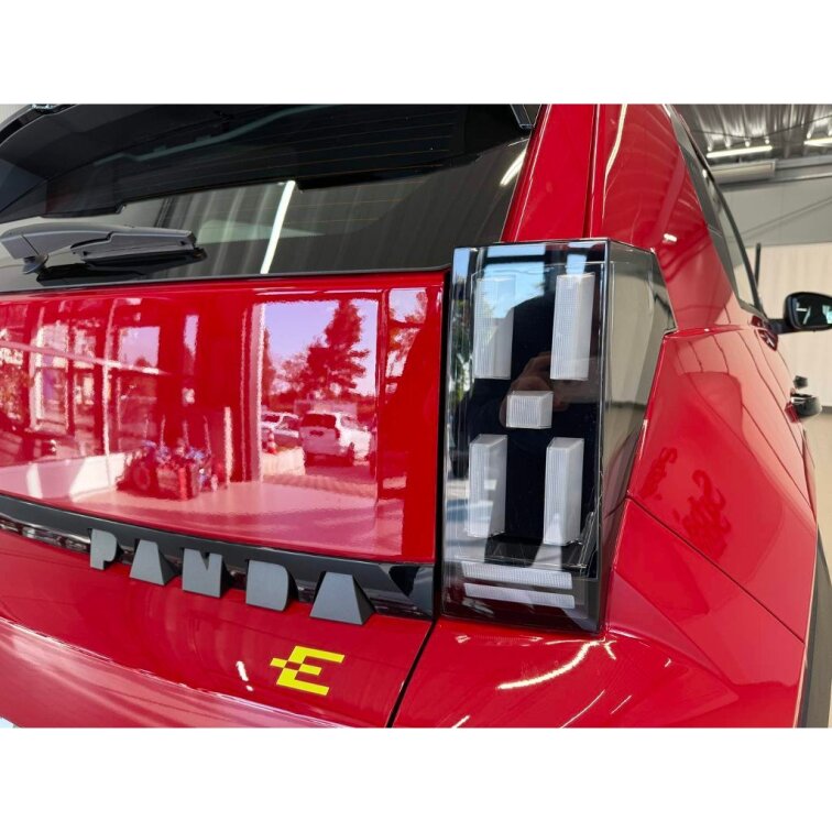 FIAT GRANDE PANDA ELECTRIC Electric 113k 44kWh s01-56263