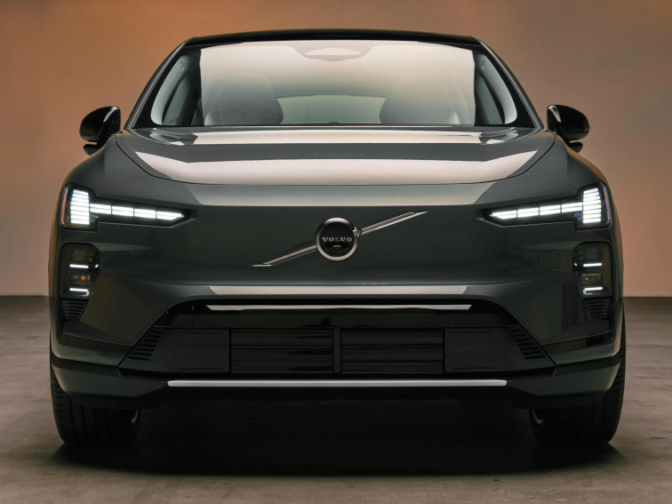 Seznamte se s novým plně elektrickým Volvem EX60: vozem, který mění pravidla hry