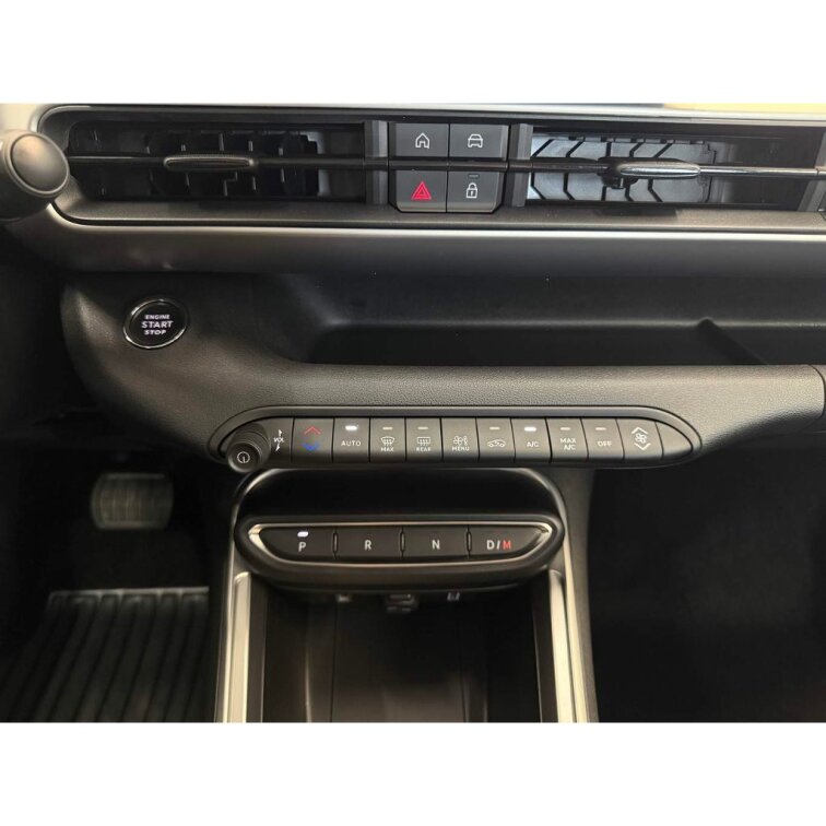 JEEP AVENGER Avenger Altitude 1.2 Turbo 110k MHEV DCT6 s01-56327