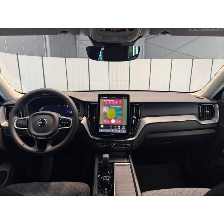 VOLVO XC60 B5 2.0L 250+14 HP AT8 FWD CORE (benzín) s01-55962