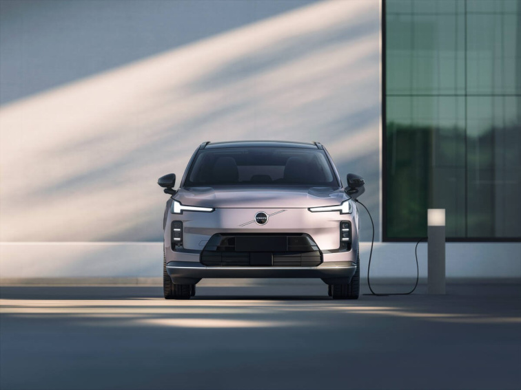 Automobilka Volvo překonala nový milník: na silnicích je již milion jejích plug-in hybridů