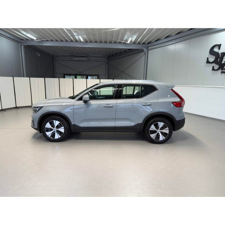 VOLVO XC40 B3 2.0L 163 HP AT7 FWD CORE s01-55947