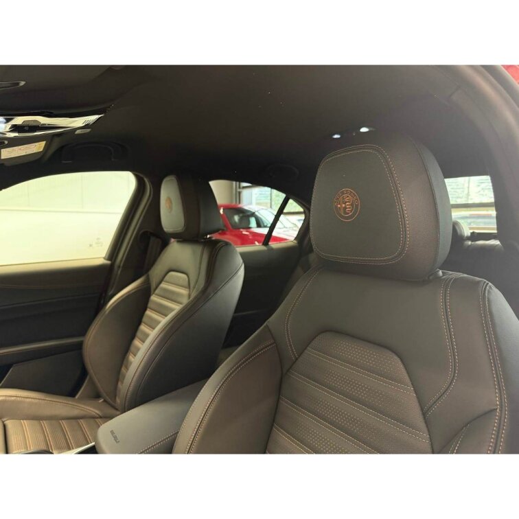 ALFA ROMEO GIULIA 2.0 Turbo 280k AT8 AWD INTENSA s01-56293