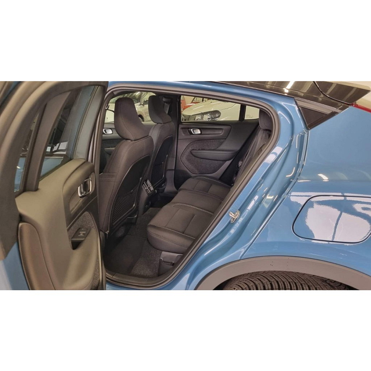 VOLVO EC40 PLUS Extended Range RWD s01-54868