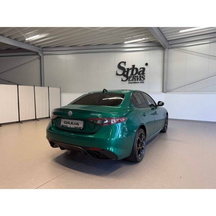 ALFA ROMEO GIULIA 2.0 Turbo 280k AT8 AWD INTENSA s01-55840