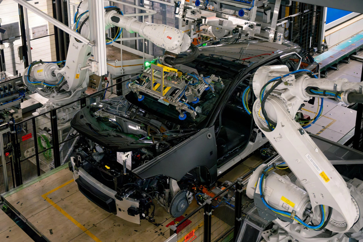 Automobilka Volvo Cars zahajuje výrobu svého elektrického SUV, které mění pravidla hry