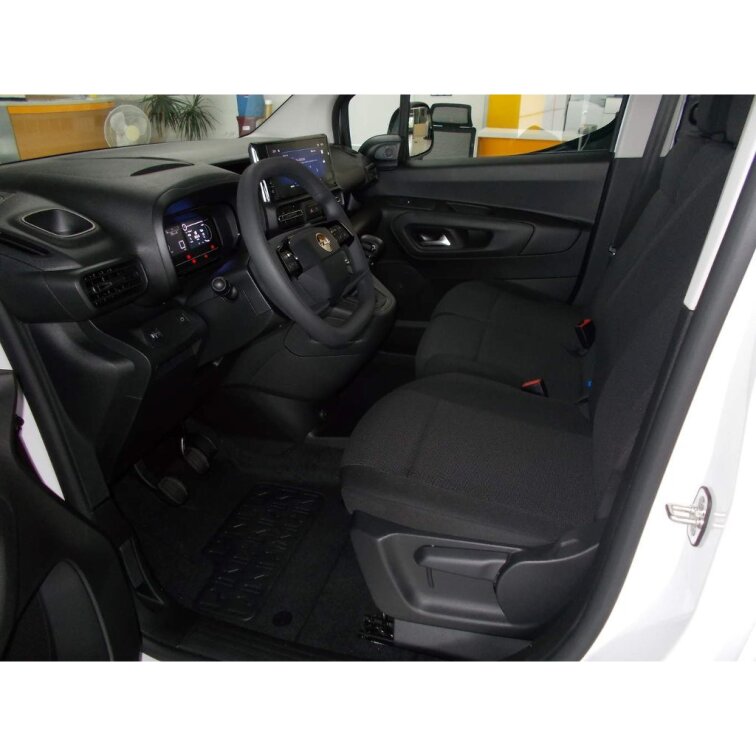 OPEL COMBO Van L2 (XL) 1.5 CDTI (96kW/130k) MT6 s03-56075