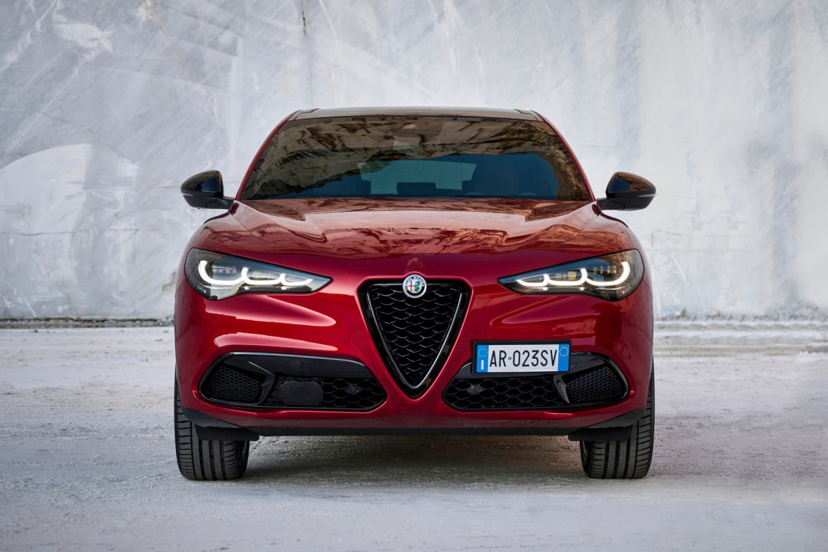 Alfa Romeo představuje nový paket Performance určený pro modely Giulia a Stelvio