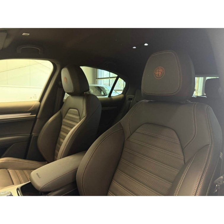 ALFA ROMEO STELVIO 2.0 Turbo 280k Q4 AT8 INTENSA s01-55843