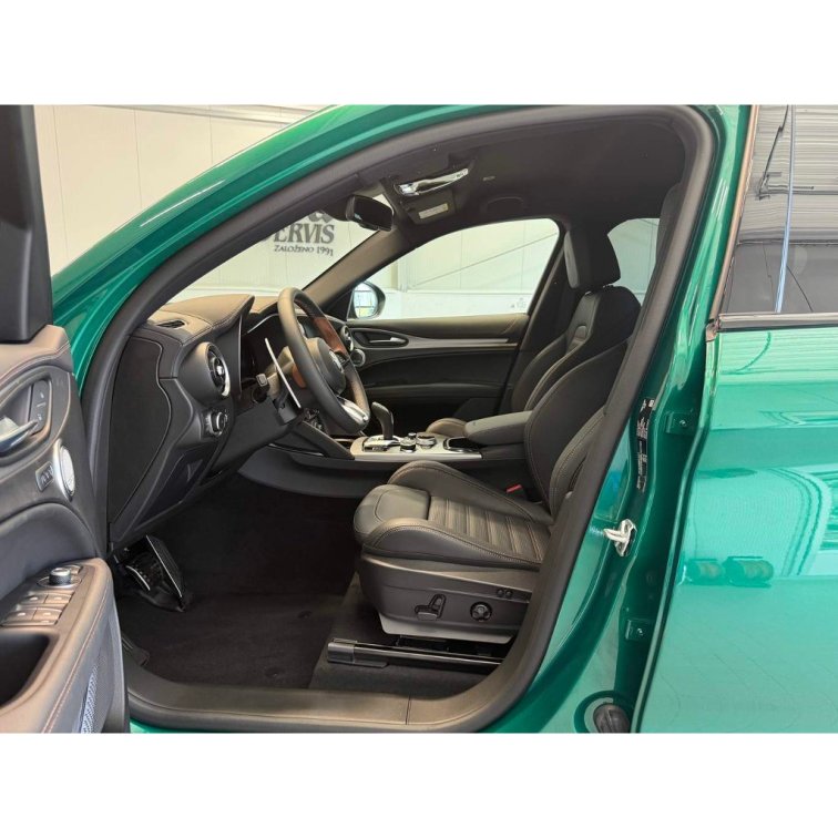 ALFA ROMEO STELVIO 2.0 Turbo 280k Q4 AT8 INTENSA s01-55843