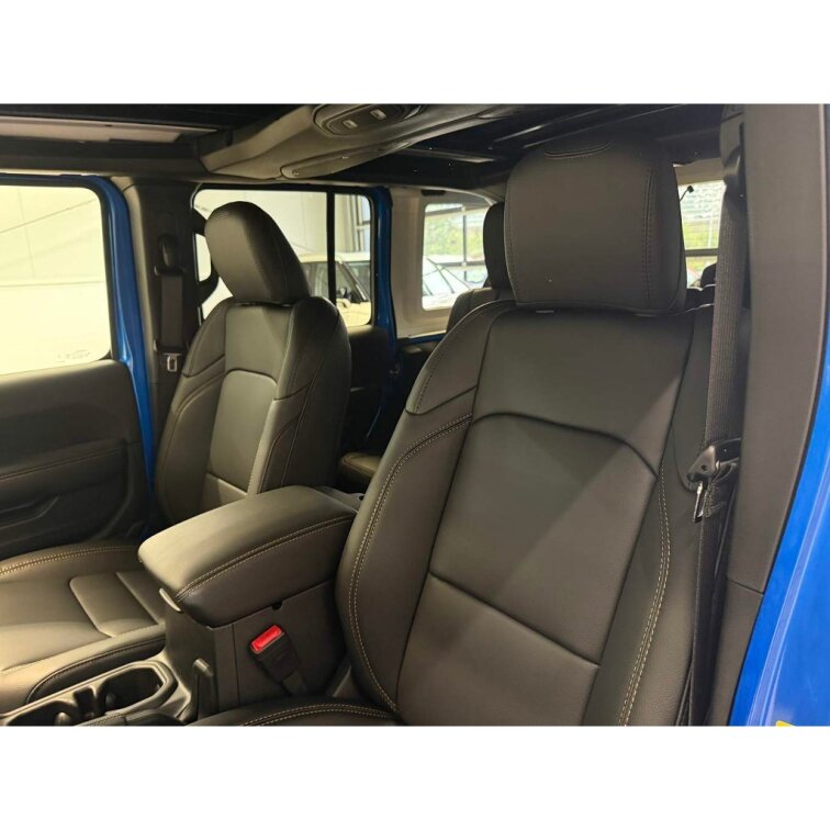 JEEP WRANGLER UNLIMITED Sahara 2.0 Turbo 272k AT8 4WD s01-56135