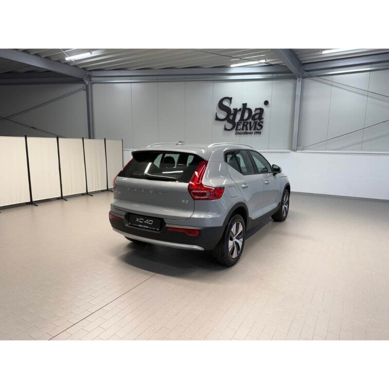 VOLVO XC40 B3 2.0L 163 HP AT7 FWD CORE s01-55947