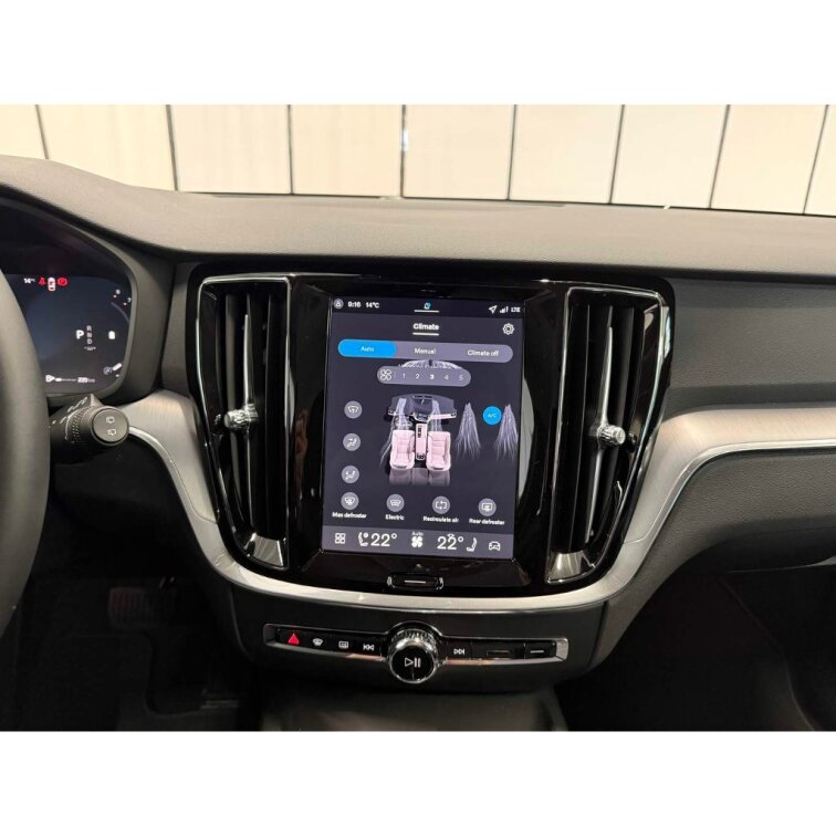 VOLVO V60 B4 2.0L 197+14 HP AT7 FWD CORE (benzín) s01-55974