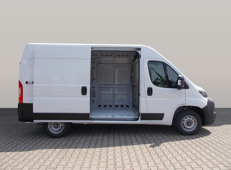 OPEL MOVANO Van 3500 L2H2 2.2 CDTi 140k 6-MT s03-55571