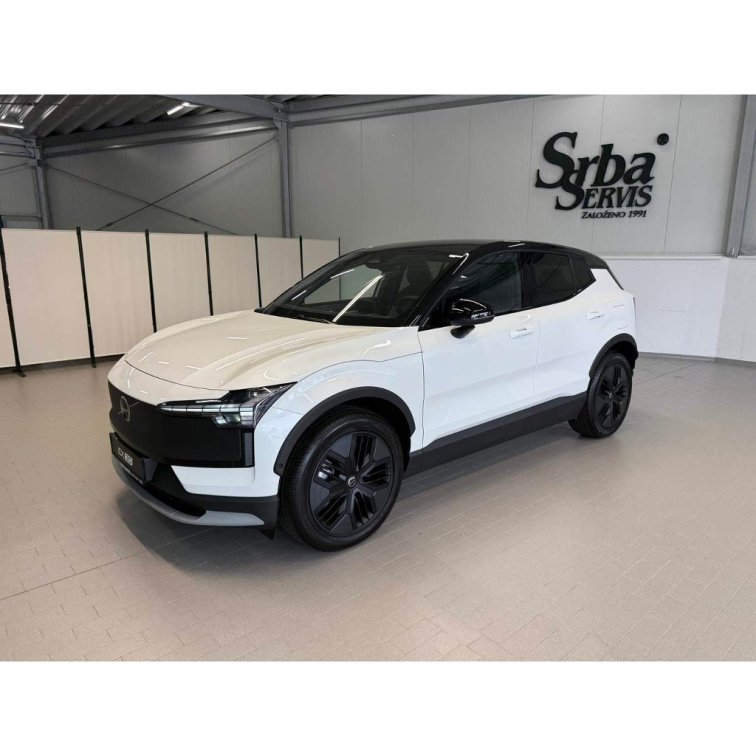 VOLVO EX30 Twin Motor Performance Ultra 428 HP Cross Country s01-55556