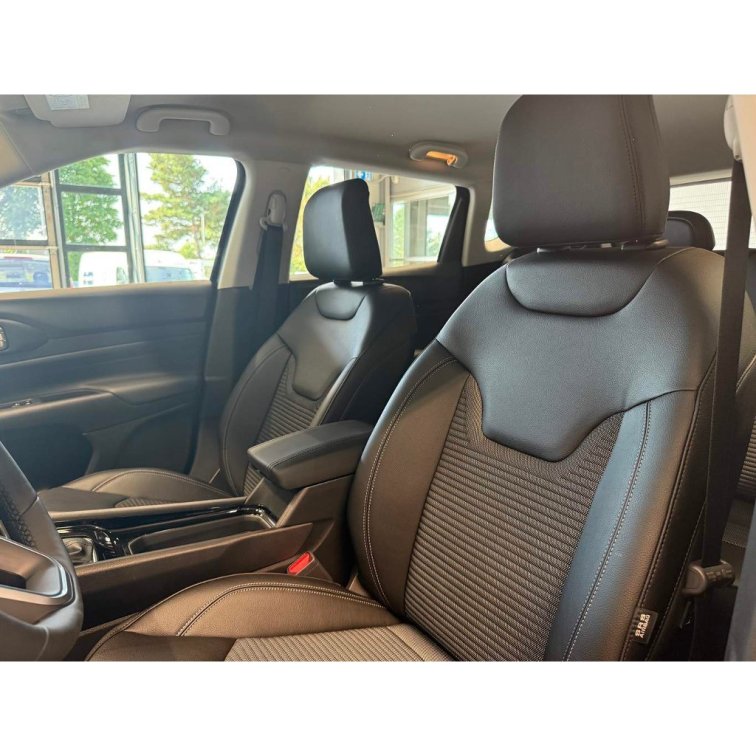 JEEP COMPASS Altitude 1.5 Turbo e-Hybrid 2025 s01-56126