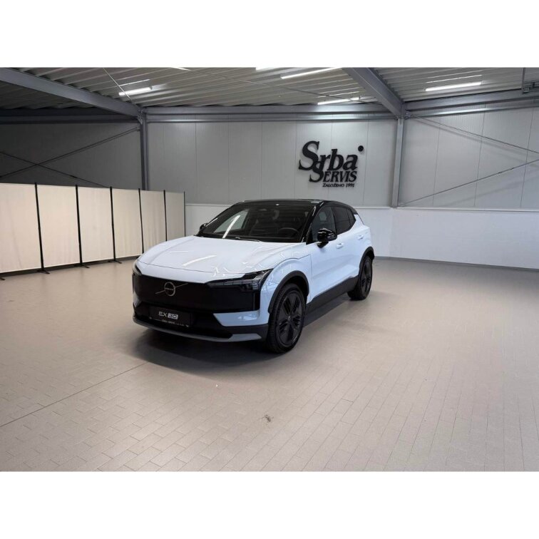 VOLVO EX30 Twin Motor Performance Ultra 428 HP Cross Country s01-55706