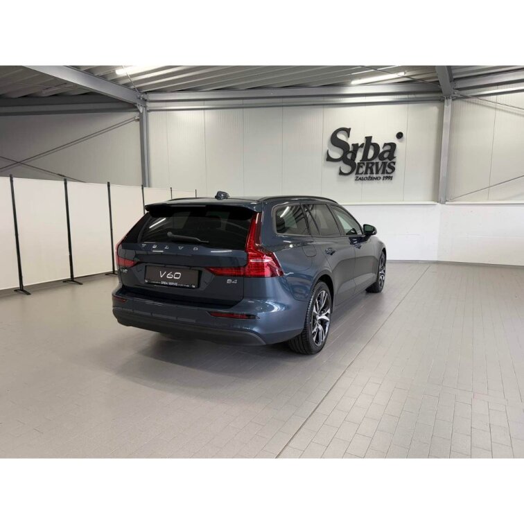 VOLVO V60 B4 2.0L 197+14 HP AT7 FWD CORE (benzín) s01-55974