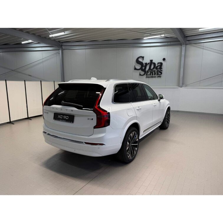 VOLVO XC90 B5 2.0L 250+14 HP AT8 AWD PLUS Bright (benzín) s01-55903