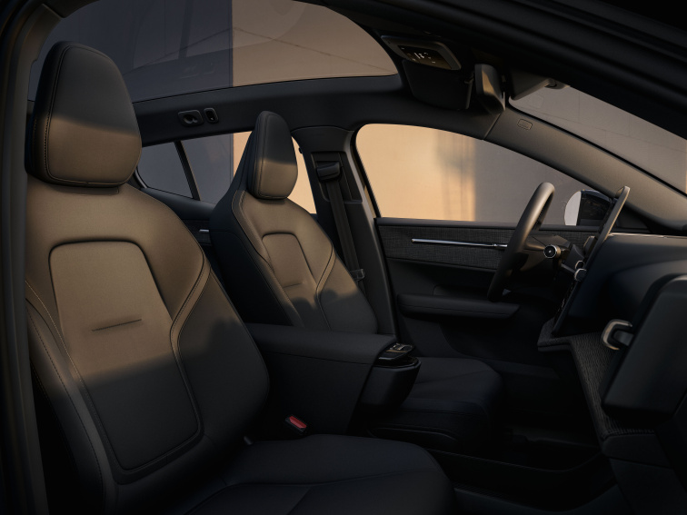 Volvo EX30 nyní získává díky novým funkcím a designovým vylepšením na ještě větší atraktivitě